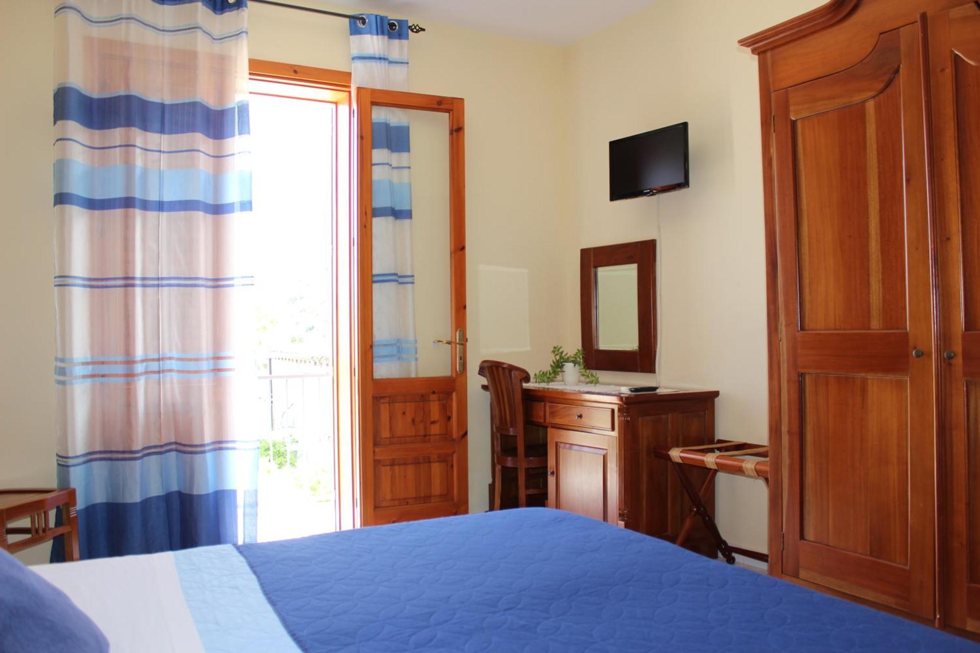 Raggio Di Sole Bed & Breakfast マカリ エクステリア 写真